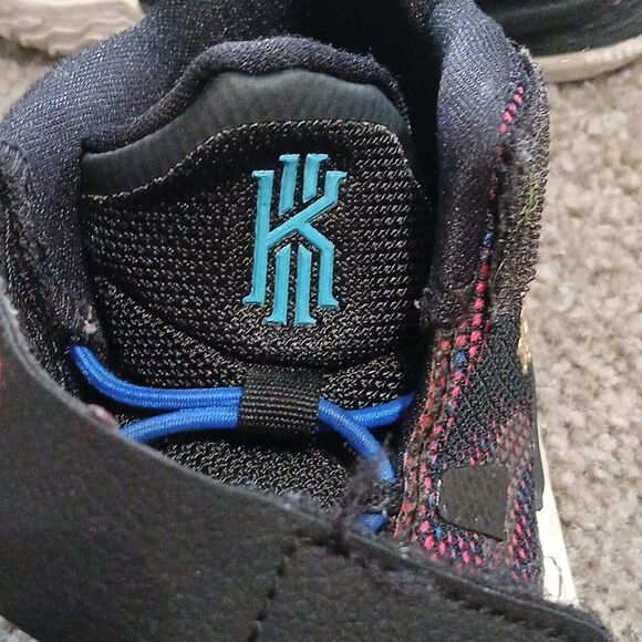 Nike Kyrie 7 size 10C TD Kids Shoes Black/Teal/Pink/Metallic Gold CW3241 001 - Picture 7 of 8